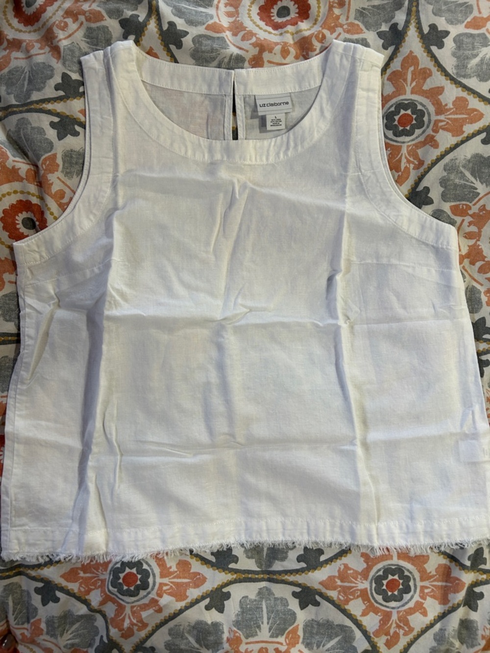 Liz Claiborne White Linen-Blend Scoop Neck Tank